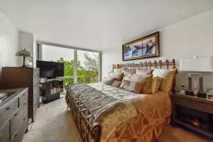 601 E 32nd St, Chicago, IL 60616 - Photo 10