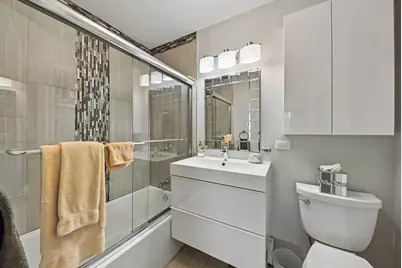 601 E 32nd Street #800, Chicago, IL 60616 - Photo 12