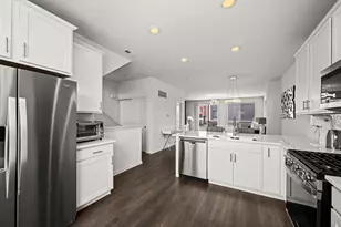 2325 Venture Dr, Schaumburg, IL 60173 - Photo 8