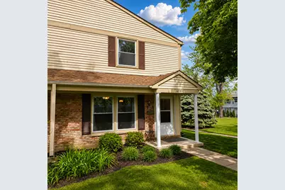 639 Shaw Court #639, Schaumburg, IL 60194 - Photo 1