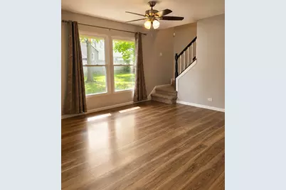 639 Shaw Court #639, Schaumburg, IL 60194 - Photo 4