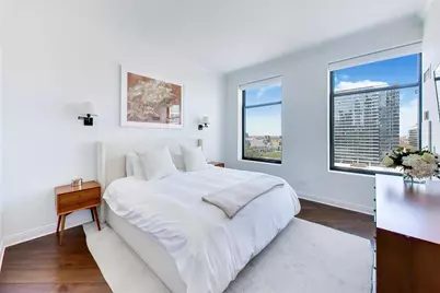 340 W Superior Street #1501, Chicago, IL 60654 - Photo 8