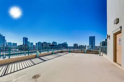 340 W Superior Street #1501, Chicago, IL 60654 - Photo 16