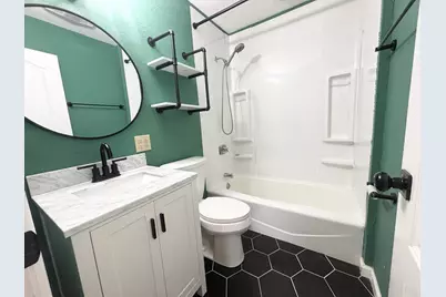 805 N Reel Street, Salem, IL 62881 - Photo 8