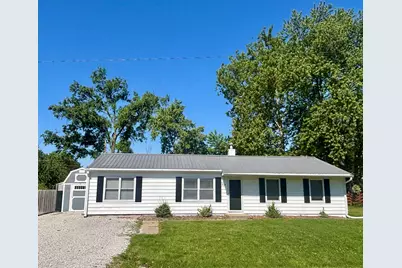 805 N Reel Street, Salem, IL 62881 - Photo 2