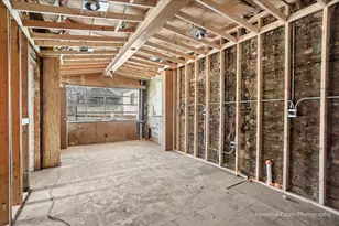 3636 N Ashland Ave, Chicago, IL 60613 - Photo 4