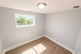 3622 W Franklin Blvd, Chicago, IL 60624 - Photo 6
