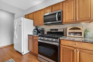 8659 W Foster Ave, Chicago, IL 60656 - Photo 6