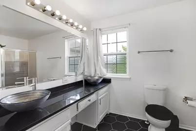 698 N Western Lane, Addison, IL 60101 - Photo 10