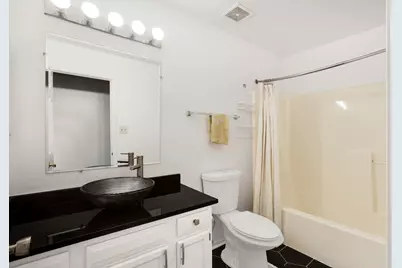698 N Western Lane, Addison, IL 60101 - Photo 12