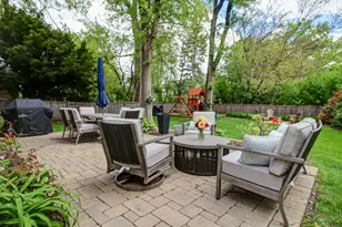 129 S Adams St, Hinsdale, IL 60521 - Photo 24