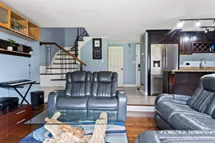 11 Cour Caravelle, Palos Hills, IL 60465 - Photo 8