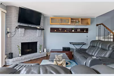 11 Cour Caravelle #11, Palos Hills, IL 60465 - Photo 6