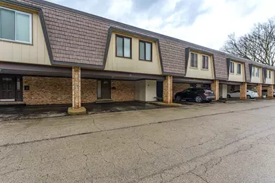 11 Cour Caravelle #11, Palos Hills, IL 60465 - Photo 4
