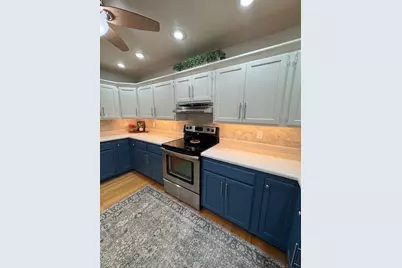 307 Carol Court #D1, Pontiac, IL 61764 - Photo 12
