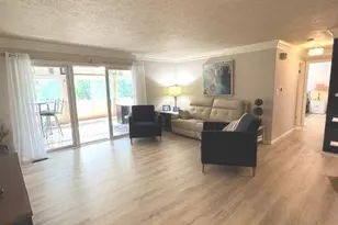 307 Carol Ct, Pontiac, IL 61764 - Photo 8