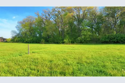 211 River Run Drive, Saint Anne, IL 60964 - Photo 2