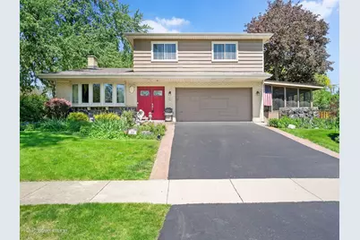 534 E Foster Avenue, Roselle, IL 60172 - Photo 2