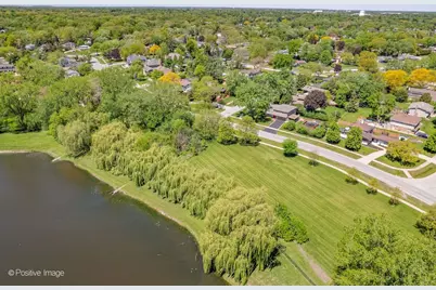 534 E Foster Avenue, Roselle, IL 60172 - Photo 30