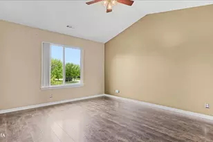 1886 N Wentworth Circle N, Romeoville, IL 60446 - Photo 18