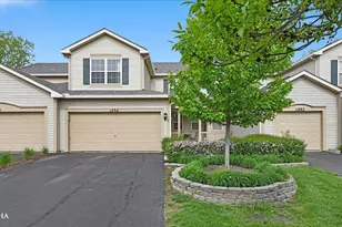 1886 N Wentworth Circle N, Romeoville, IL 60446 - Photo 1