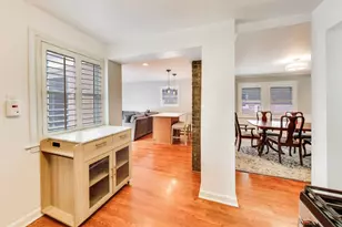 9925 S Maplewood Ave, Chicago, IL 60655 - Photo 12