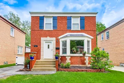 9925 S Maplewood Avenue, Chicago, IL 60655 - Photo 1