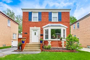 9925 S Maplewood Ave, Chicago, IL 60655 - Photo 1