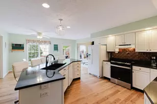 15136 Eastland Rd, Marion, IL 62959 - Photo 8