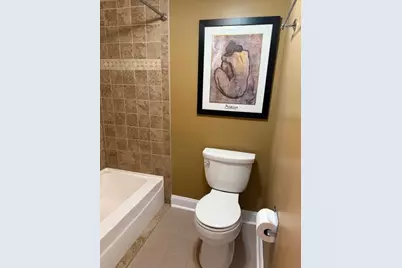 564 Timber Ridge Drive #205, Carol Stream, IL 60188 - Photo 8