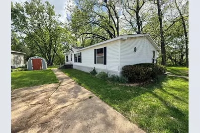 2136 Hillview Drive, Princeton, IL 61356 - Photo 1