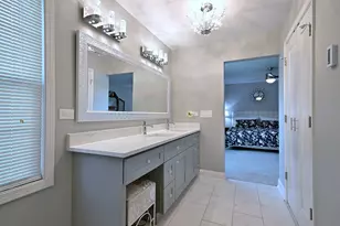 1475 Garnet Cir, Hoffman Estates, IL 60192 - Photo 20