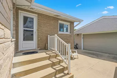 329 E Myrick Avenue, Addison, IL 60101 - Photo 26