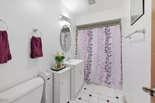 329 E Myrick Ave, Addison, IL 60101 - Photo 12
