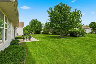 12992 Applewood Dr, Huntley, IL 60142 - Photo 20