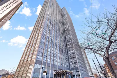 655 W Irving Park Road #4406, Chicago, IL 60613 - Photo 2