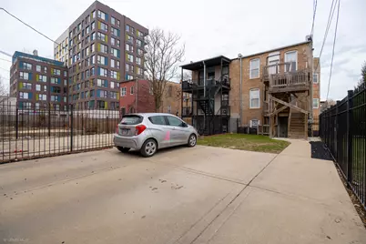 4326 S Calumet Avenue, Chicago, IL 60653 - Photo 20