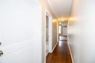 4326 S Calumet Ave, Chicago, IL 60653 - Photo 6