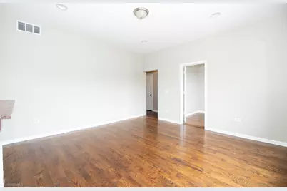 4326 S Calumet Avenue, Chicago, IL 60653 - Photo 4