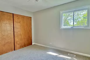 3302 Acorn Ct, Aurora, IL 60504 - Photo 6
