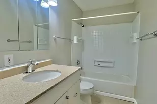 3302 Acorn Ct, Aurora, IL 60504 - Photo 8