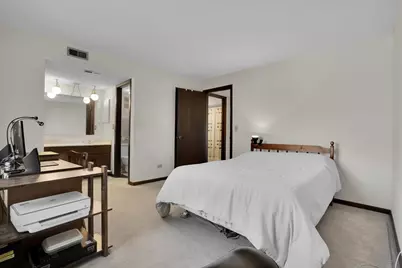 2213 Wharf Drive #407, Woodridge, IL 60517 - Photo 18