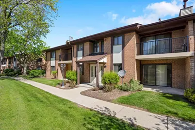 2213 Wharf Drive #407, Woodridge, IL 60517 - Photo 2