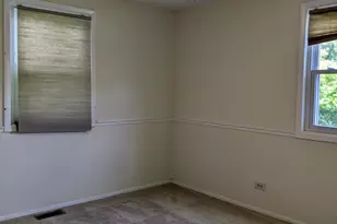 508 Bristol Ln, Schaumburg, IL 60194 - Photo 12