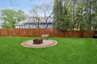 3708 N Kenneth Avenue, Chicago, IL 60641 - Photo 18