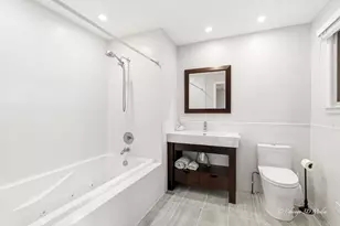 4939 Farwell Ave, Skokie, IL 60077 - Photo 6