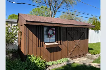 260 Brentwood Drive, Des Plaines, IL 60016 - Photo 22