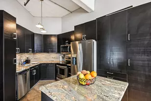 124 W Polk St, Chicago, IL 60605 - Photo 12