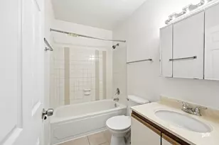 1000 Bayside Dr, Palatine, IL 60074 - Photo 12
