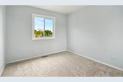 7 Oriole Court, Woodridge, IL 60517 - Photo 12